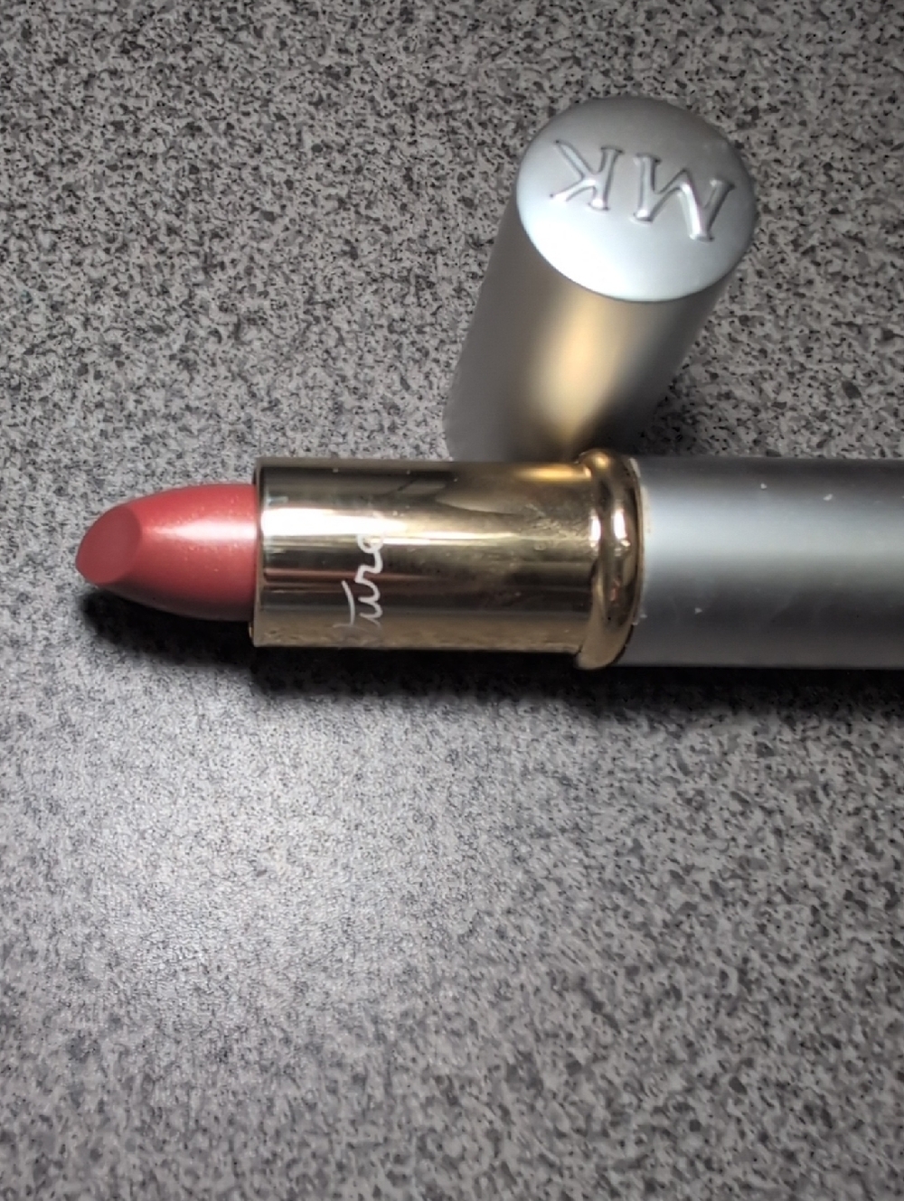 NWOB Mary Kay  Signature Creme Lipstick  Apricot Glaze